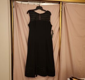 Elegant Black Lace Midi Dress